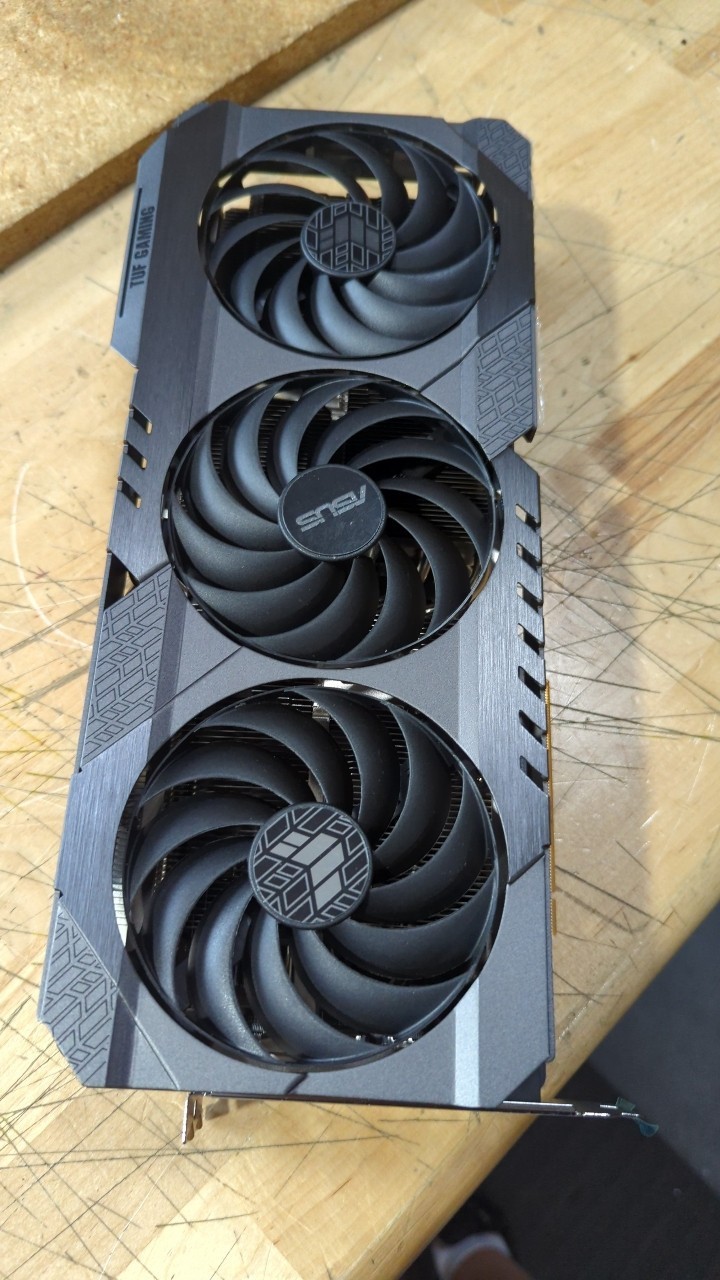 MIGLIORE OFFERTA BH PER PARTI  - Graphics Card 24Gb Gddr6X recensione e prezzo
